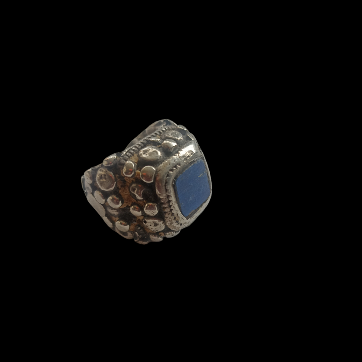 Old  lapis lazuli ring