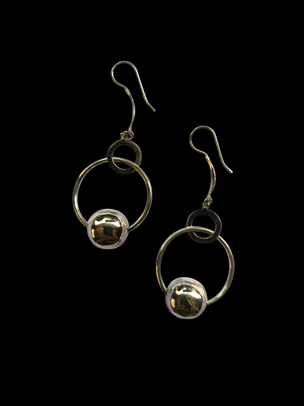 Pendientes hechos a mano en plata