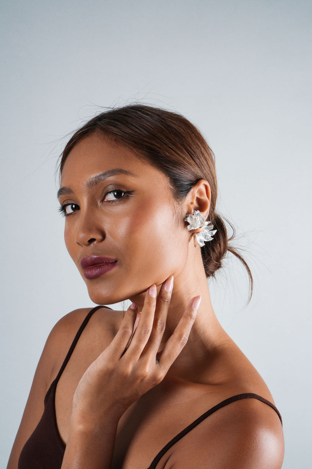 Pendientes artesanales hechos a mano con plata de ley, en forma de rosa. Diámetro rosa pequeña 2´5 cm Diámetro rosa grande 3´5 cm Peso 25 gr  Earrings hand made with sterling silver. Lula Máiz