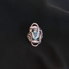 Anillo artesanal hecho a mano con plata de ley y topacio azul. Tamaño 14 Peso 12 g. Hand made silver rings. Silver rings with blue topaz. Lula Máiz